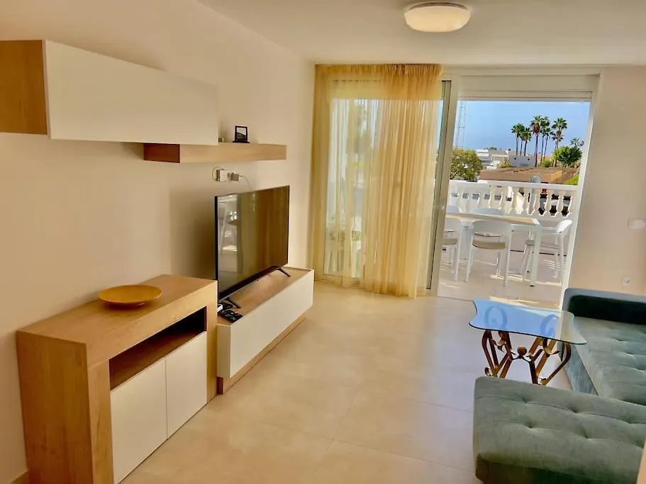 Apartment Sunny Apt On The Paradise Coast. Arona