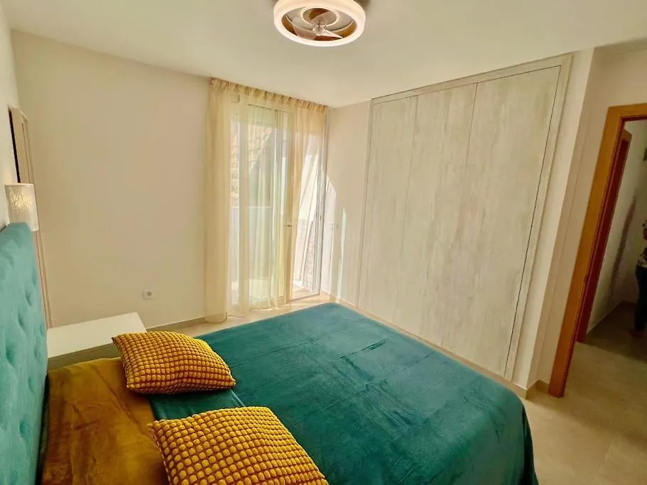 Apartment Sunny Apt On The Paradise Coast. Arona