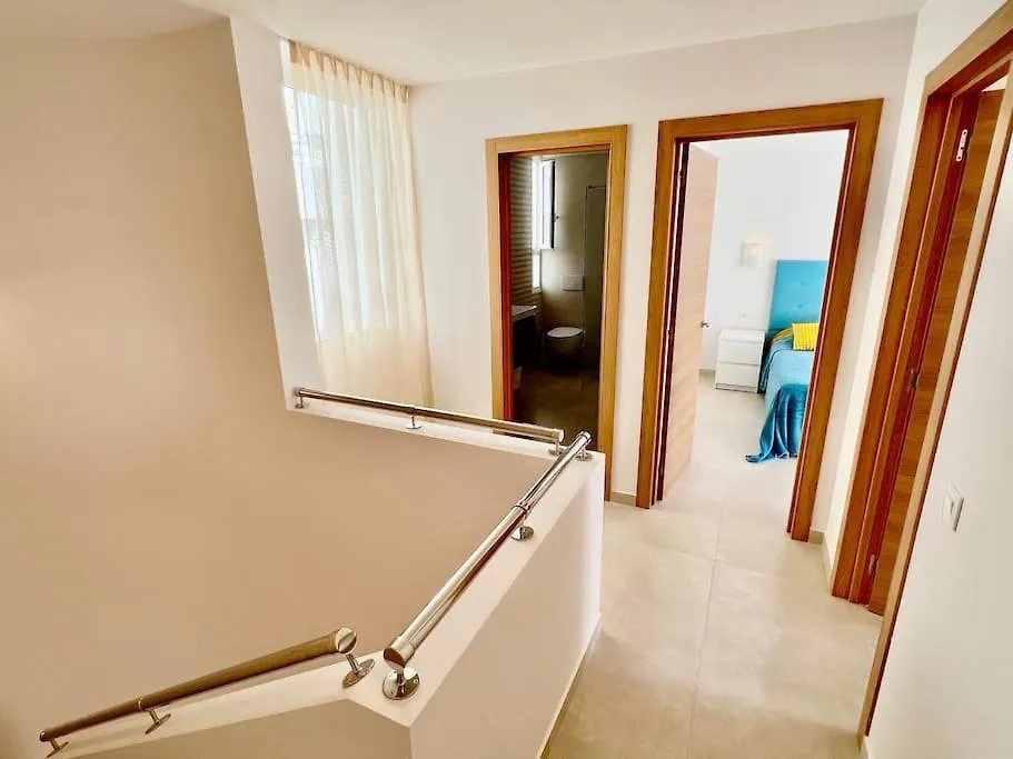 Sunny Apt On The Paradise Coast. Arona  0*, Arona (Tenerife) Spain